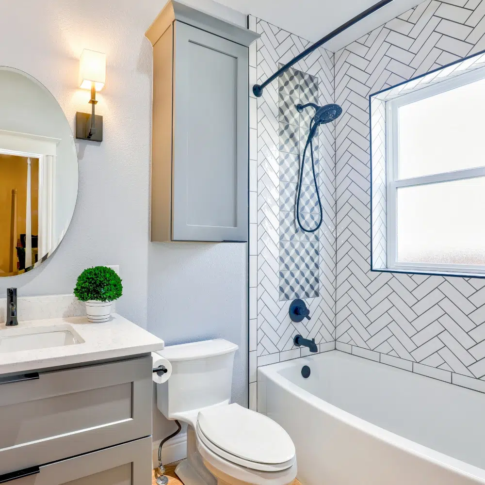 A replacement Toilet in a Gold Coast family bathroom installed without fuss by the team at High Tide Plumbing & Gas